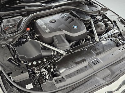 2025 BMW 5 SERIES 照片 7