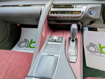 صورة مصغرة 41 لـ 2018 Lexus LC