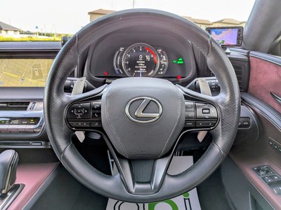 صورة مصغرة 36 لـ 2018 Lexus LC
