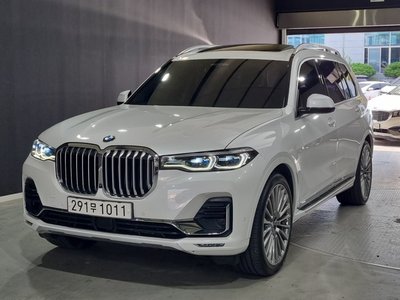 2021 BMW X7 照片 1