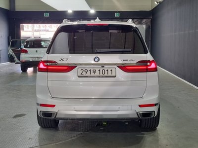2021 BMW X7 照片 3