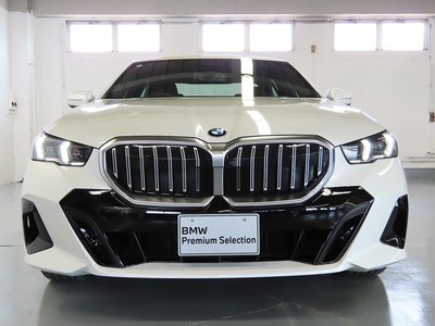 BMW 5 SERIES - 9