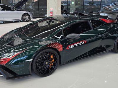 LAMBORGHINI HURACAN - 1