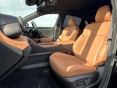 TOYOTA CROWN SPORT - 6