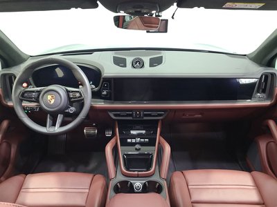 PORSCHE CAYENNE - 4
