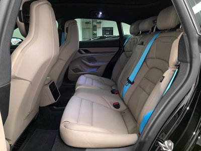 2025 Porsche TAYCAN 缩略图 14