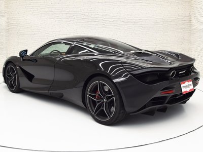 MCLAREN 720S - 2