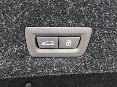 صورة مصغرة 16 لـ 2026 BMW 3 SERIES