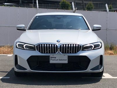 2026 BMW 3 SERIES photo 8