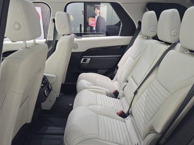 2026 LAND Rover DISCOVERY — фото 4