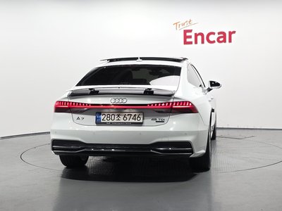 2022 AUDI A7 photo 3