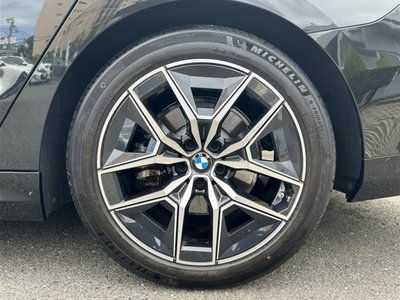 صورة 10 لـ 2024 BMW 5 SERIES