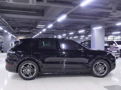 PORSCHE CAYENNE - 2