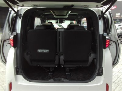 صورة مصغرة 38 لـ 2023 Toyota ALPHARD