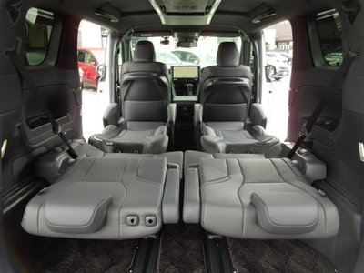 صورة مصغرة 40 لـ 2023 Toyota ALPHARD