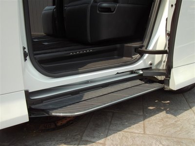 صورة مصغرة 32 لـ 2023 Toyota ALPHARD