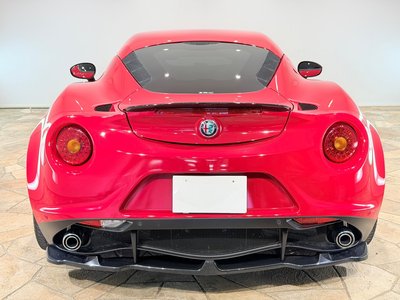 2021 ALFA Romeo 4C — фото 8