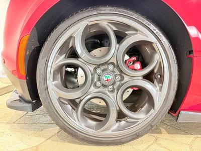 2021 ALFA Romeo 4C 缩略图 52