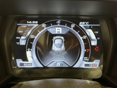 2021 ALFA Romeo 4C 缩略图 32