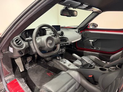 2021 ALFA Romeo 4C 缩略图 12