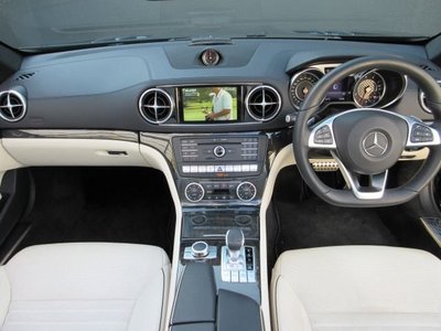 MERCEDES-BENZ SL - 4