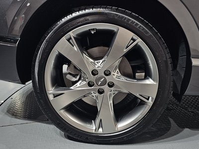 GENESIS GV80 - 8