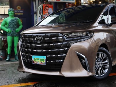 2026 TOYOTA ALPHARD — фото 4