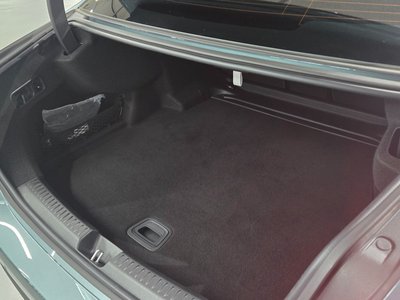 MERCEDES-BENZ E-CLASS - 10