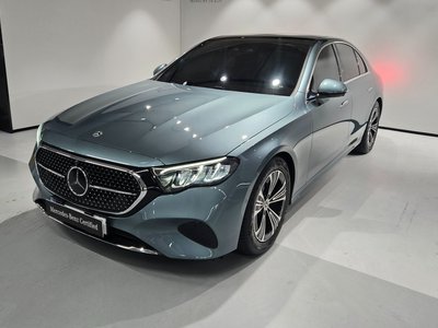 MERCEDES-BENZ E-CLASS - 1
