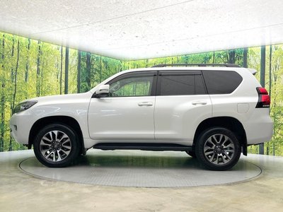 2023 Toyota LAND CRUISER PRADO — миниатюра 31