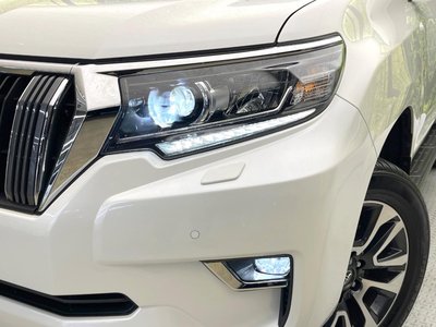 2023 Toyota LAND CRUISER PRADO — миниатюра 13