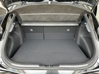 2025 TOYOTA GR COROLLA photo 7