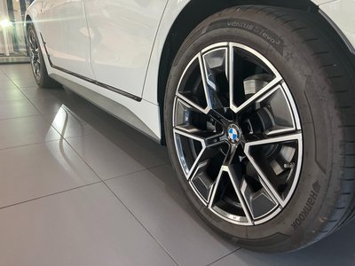 2025 BMW 4 SERIES GRAN COUPE — миниатюра 18