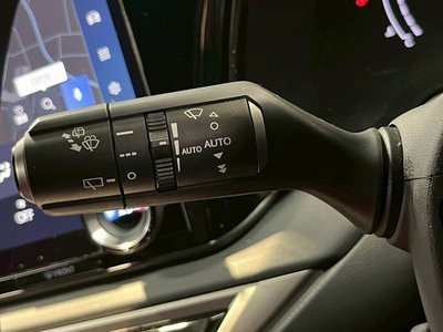 2023 Lexus RX thumbnail 57