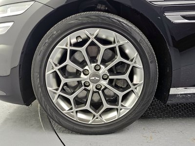 GENESIS G80 (RG3) - 6