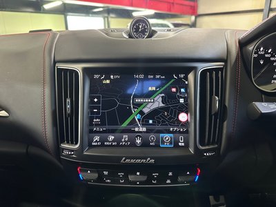 2021 Maserati LEVANTE photo 5