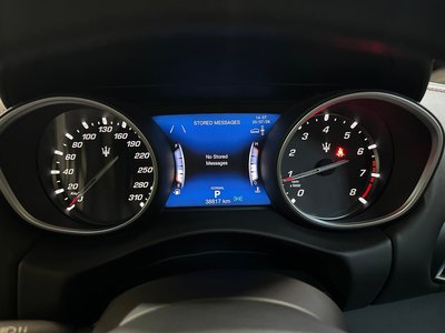 صورة مصغرة 12 لـ 2021 Maserati LEVANTE