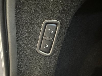 صورة مصغرة 60 لـ 2021 Maserati LEVANTE