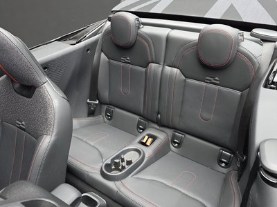 صورة مصغرة 16 لـ 2025 MINI COOPER S CONVERTIBLE