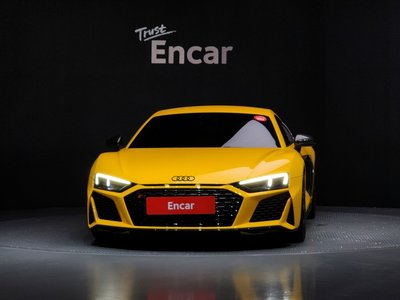 AUDI R8 - 2