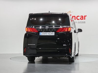 TOYOTA ALPHARD - 4