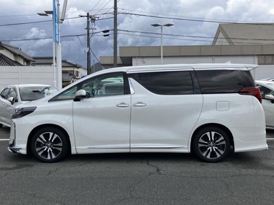 TOYOTA ALPHARD - 2