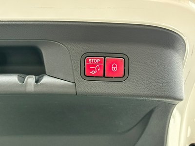 2021 Mercedes-BENZ GLC — миниатюра 13