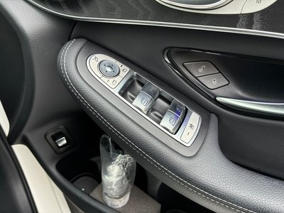 2021 Mercedes-BENZ GLC — миниатюра 18