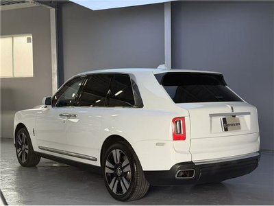 ROLLS-ROYCE CULLINAN - 2