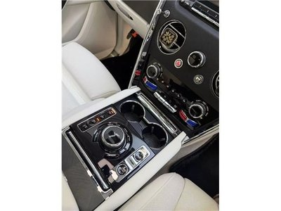 ROLLS-ROYCE CULLINAN - 9