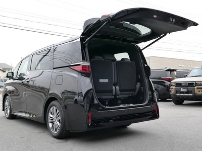 TOYOTA ALPHARD - 5
