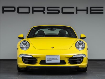 PORSCHE 911 TARGA - 4