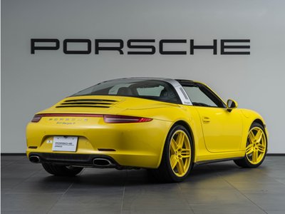 PORSCHE 911 TARGA - 8