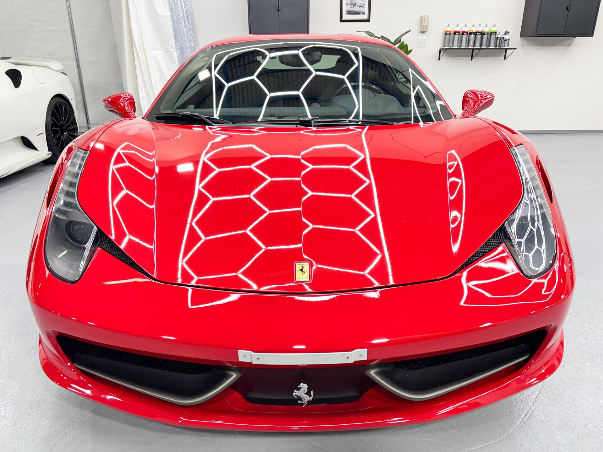 FERRARI 458 ITALIA - View 1